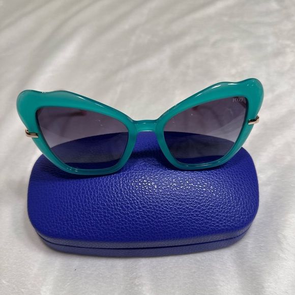 Emilio Pucci Sunglasses   - Picture 5 of 10